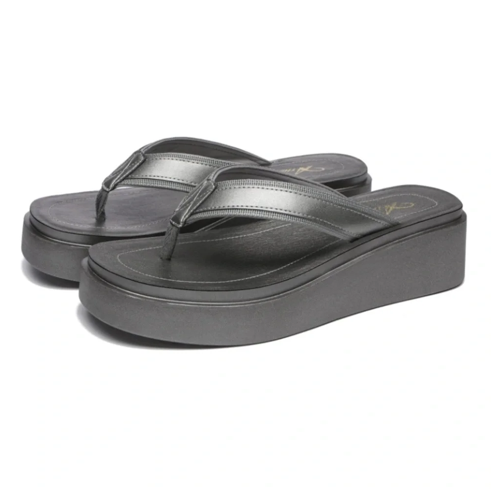 Athlefit‎ Women's Platform Slip On Wedge Thong Flip Flop/Sandals | NEW/NWT!!🖤✔️